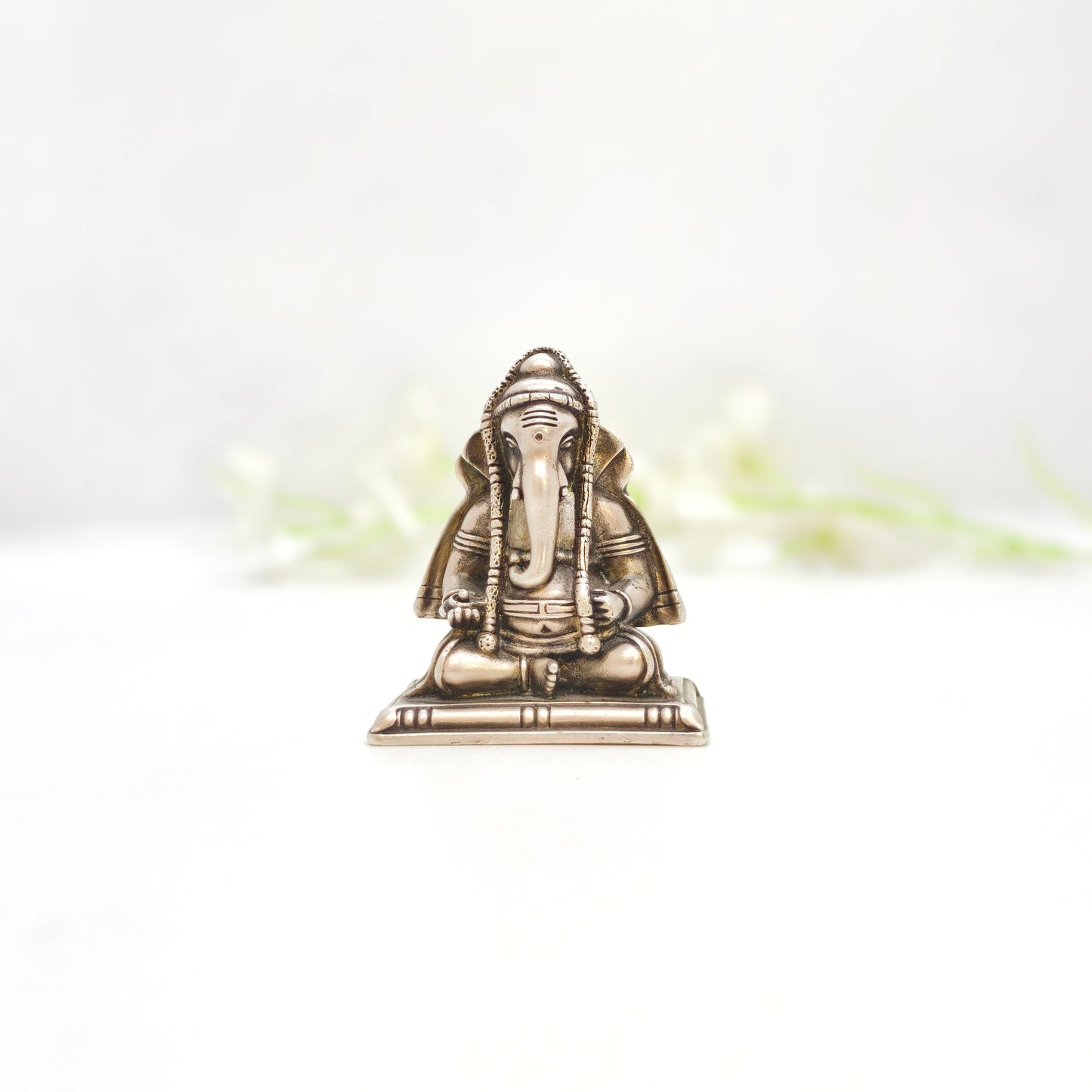 Vinayagar Antique Vigraham