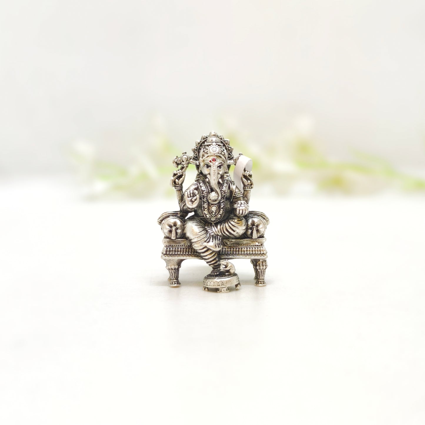 Vinayagar Antique Vigraham