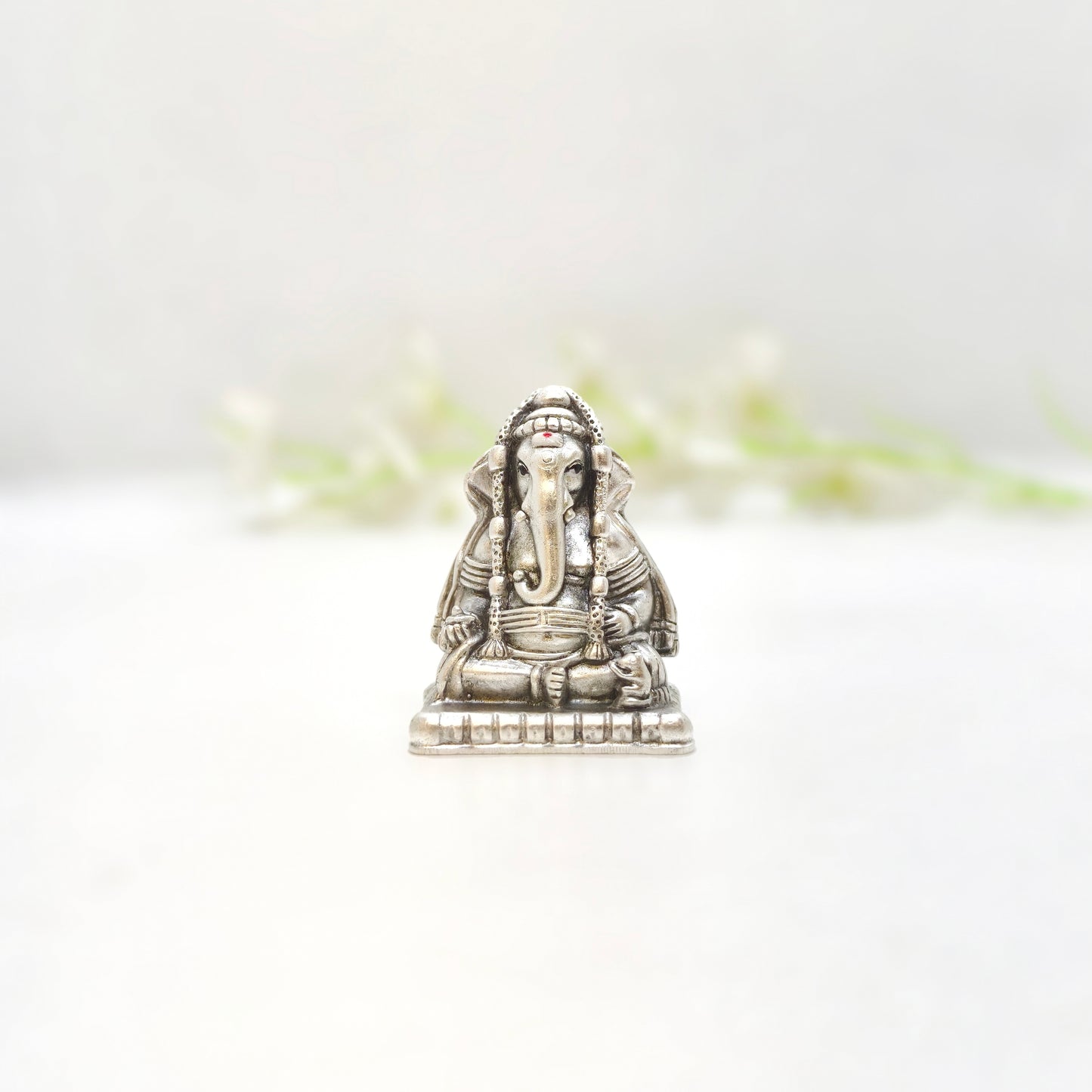 Vinayagar Antique Vigraham