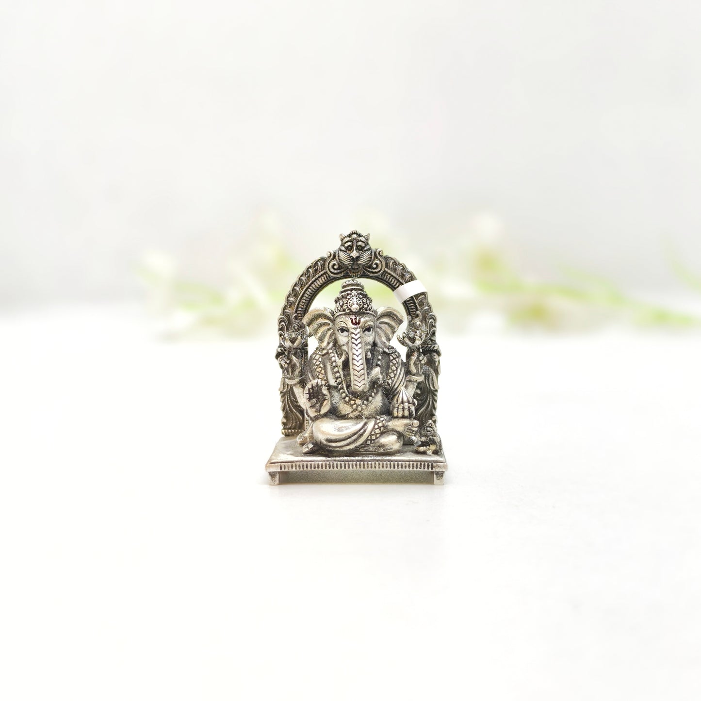 Vinayagar Antique Vigraham