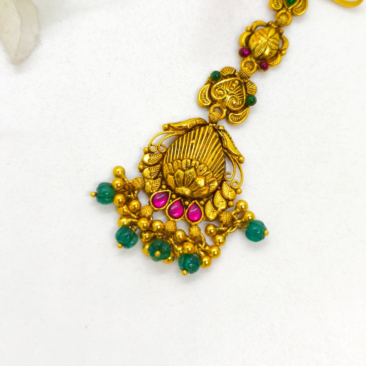 Flower Design Nethichutti