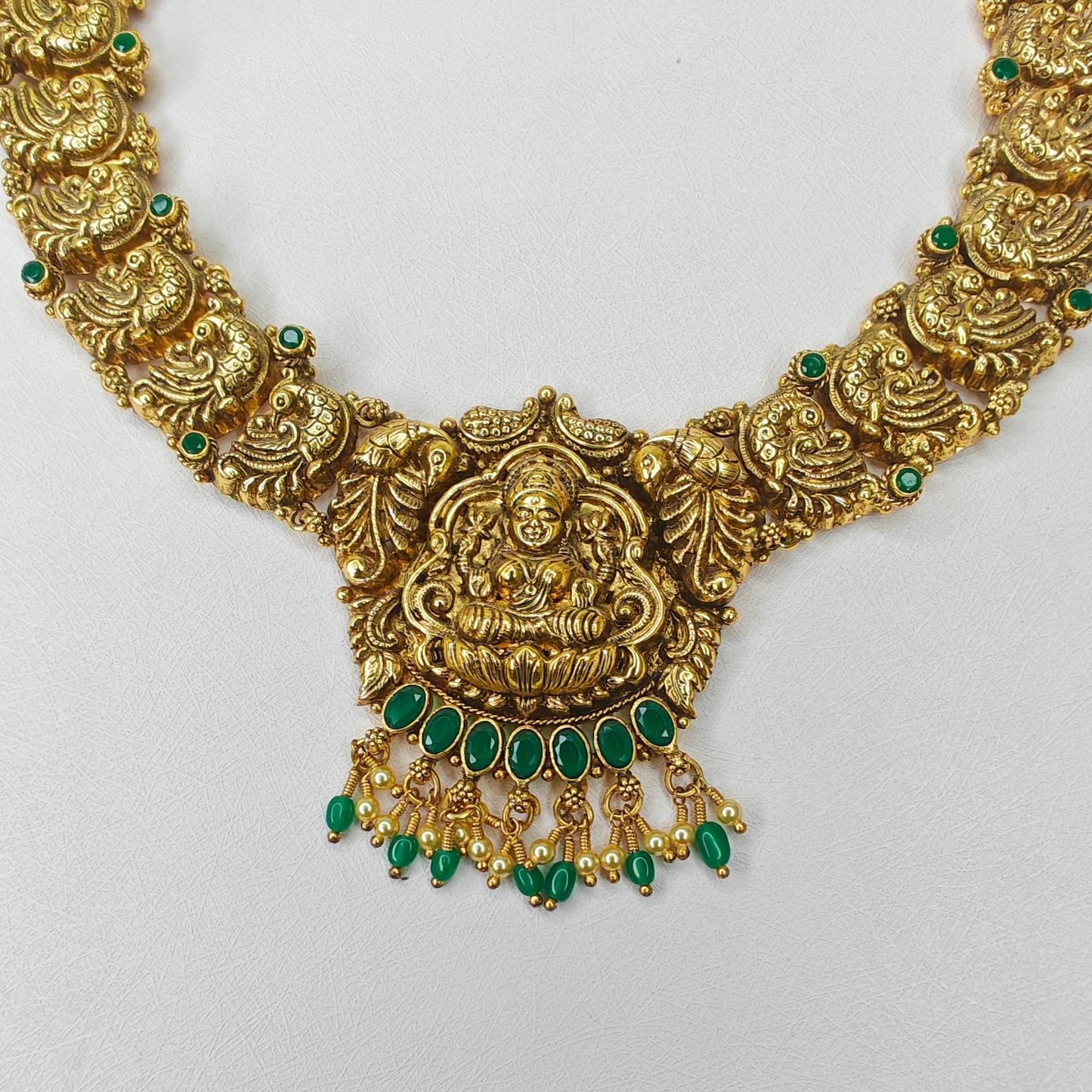 Green Stone Lakshmi Necklace - The Velli Kadai