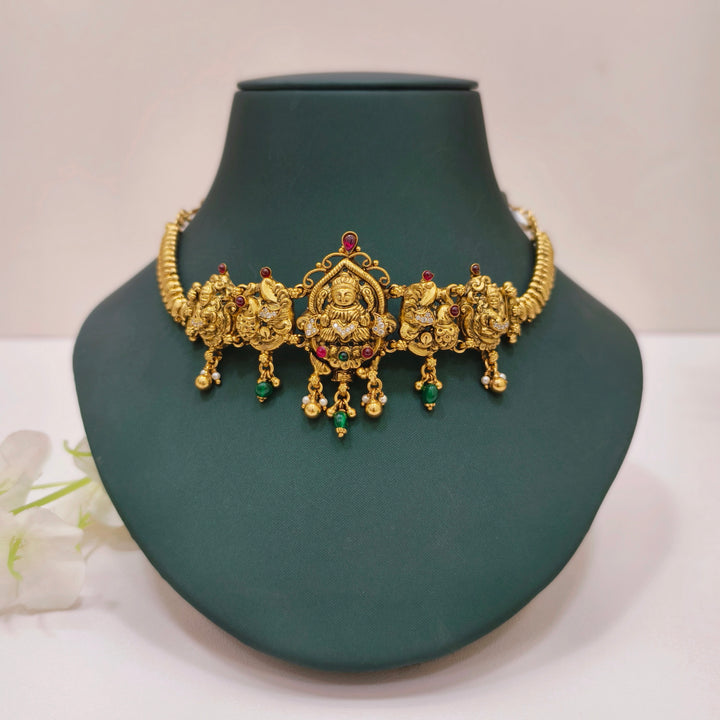 Lakshmin with White Stones Necklace - The Velli Kadai