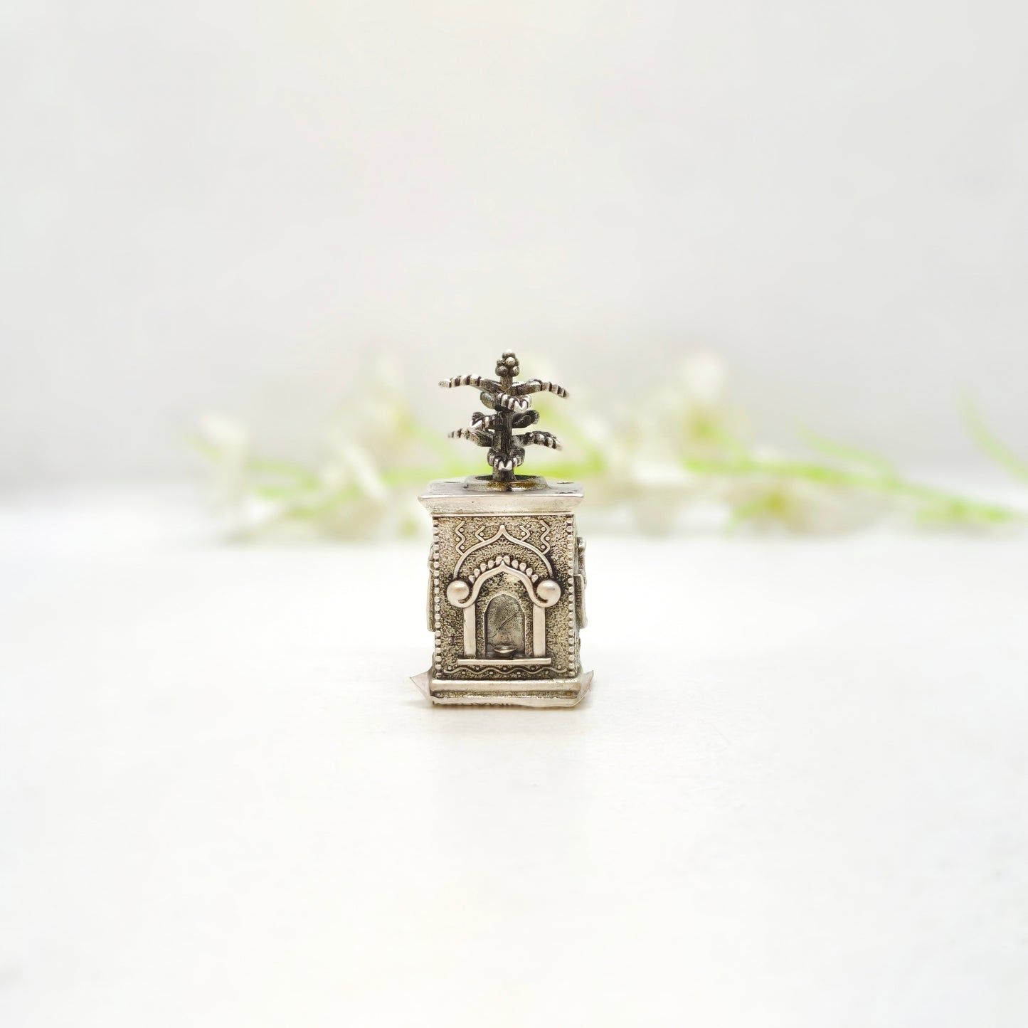 Antique Thulasimadam