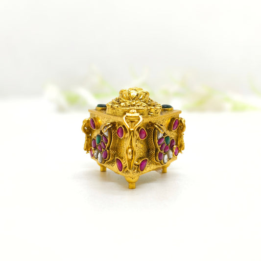 Antique Kunguma Chimil