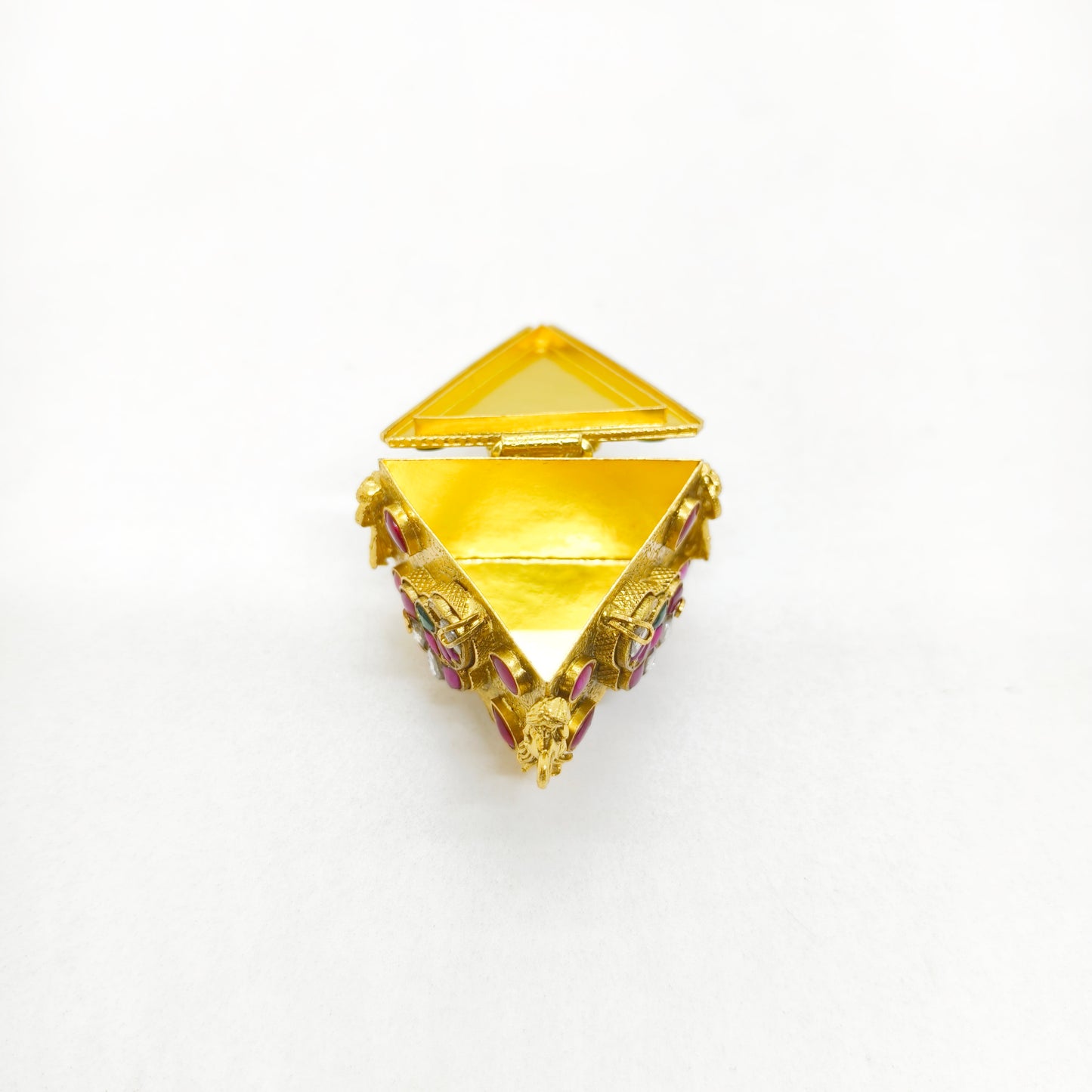 Antique Kunguma Chimil