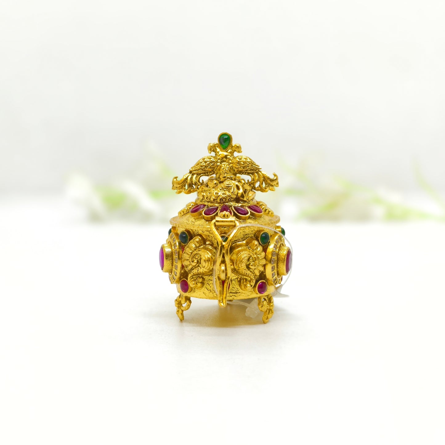 Antique Kunguma Chimil