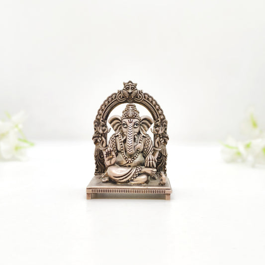 Vinayagar Antique Vigraham